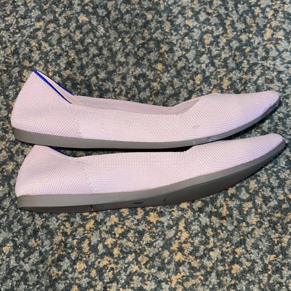 Rothy’s The Point women’s shoes size 7 mint condition/see pic for tiny spot - Picture 2 of 8